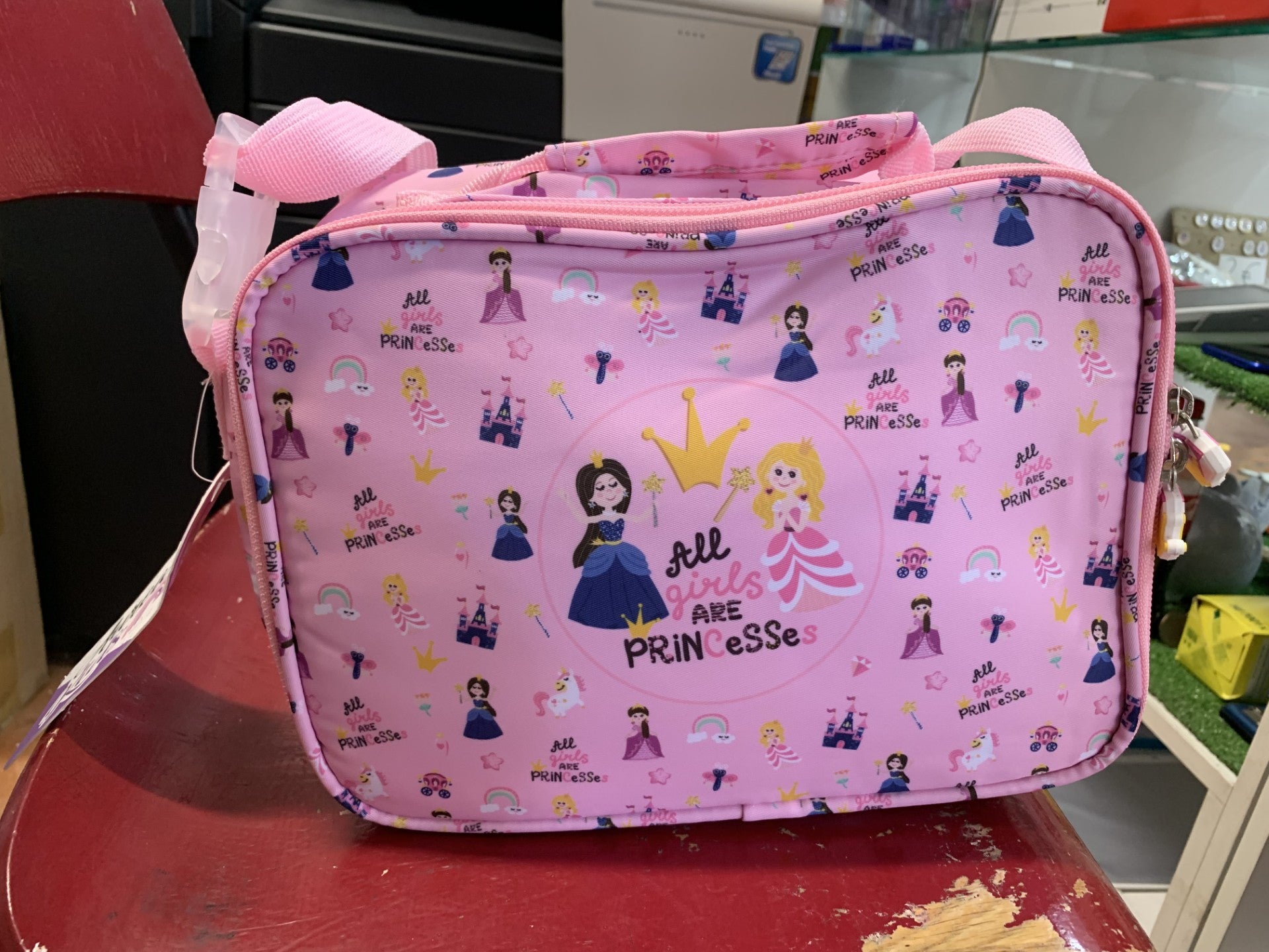 Mochila nevera Lovely Story princesas rosa - vista frontal