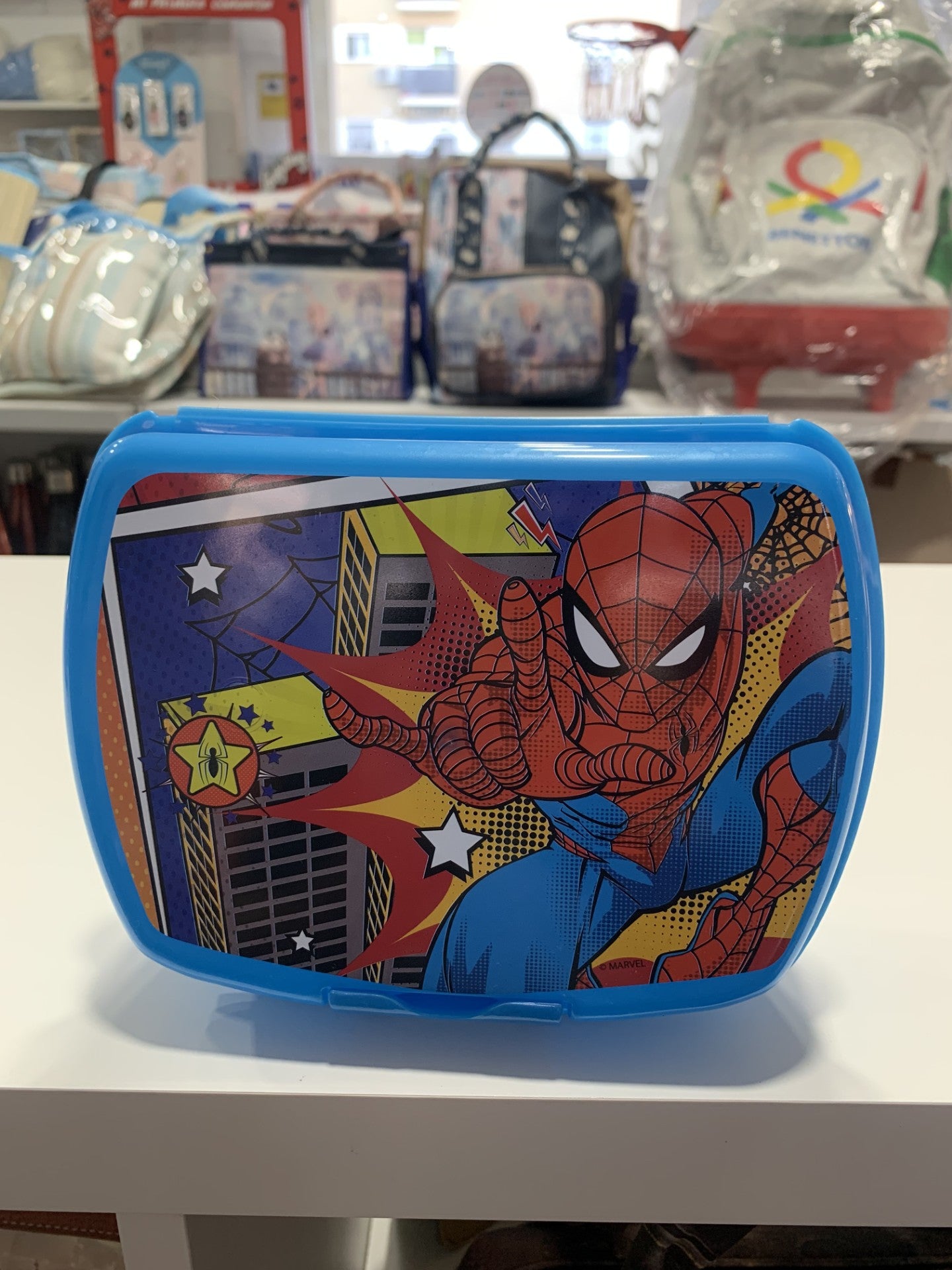 Sandwichera Spiderman Urban Midnight Flyer - vista frontal