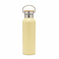 Botella crema bambú fondo blanco