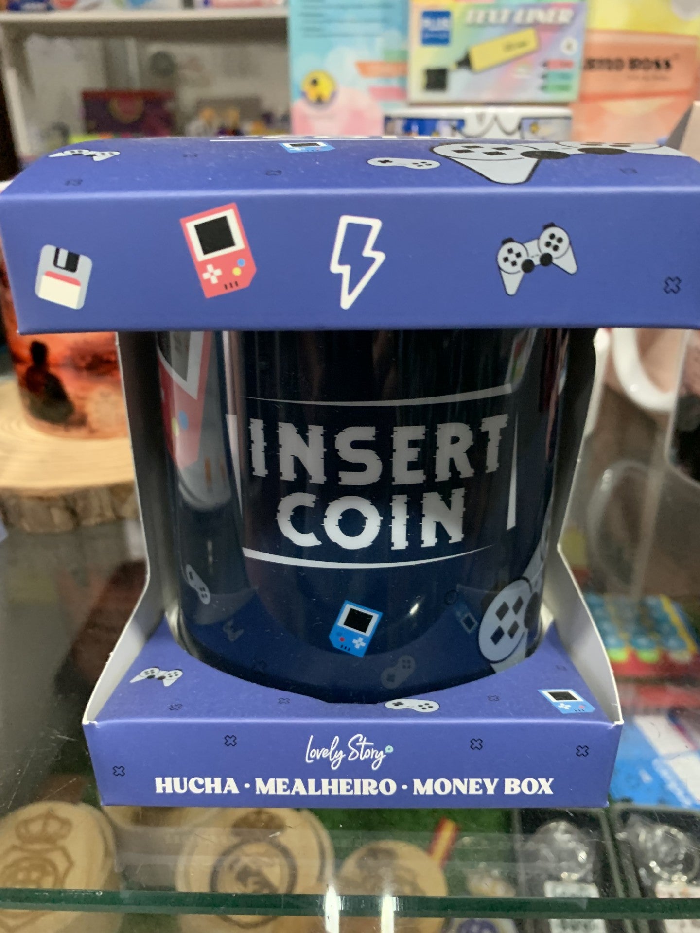 Hucha Insert Coin Lovely Story en caja regalo azul