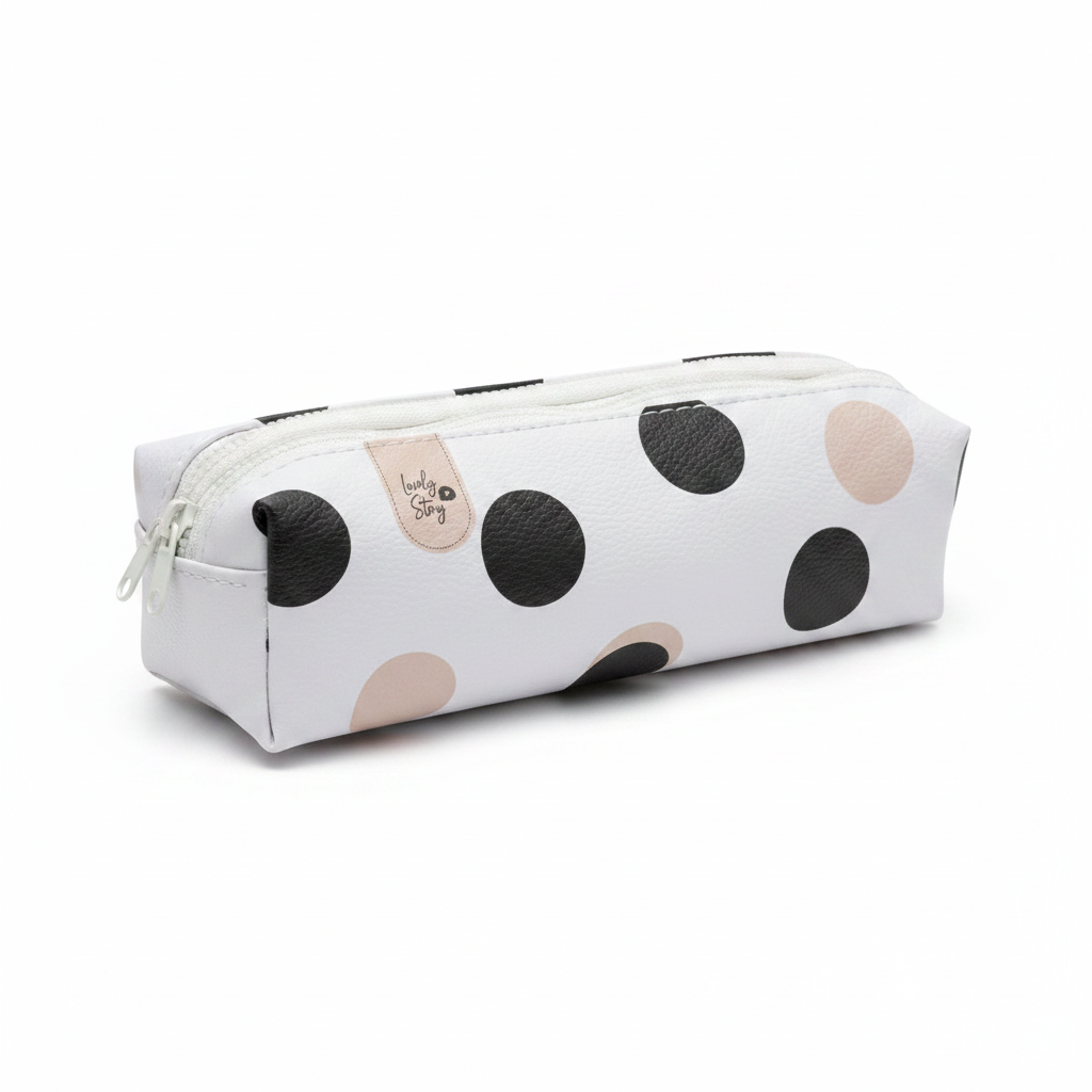 Estuche lunares blanco y negro fondo blanco Lovely Story