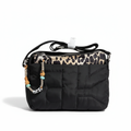 Bolso bandolera acolchado negro, vista trasera